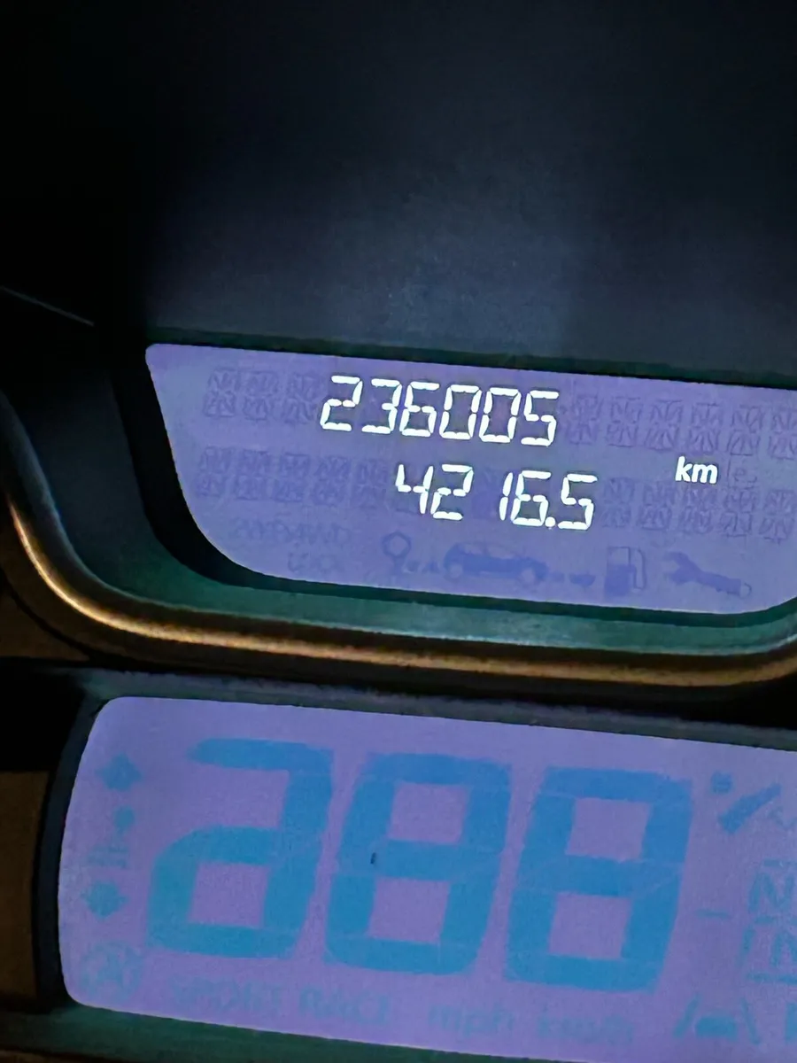 Nissan NV300 - Image 4