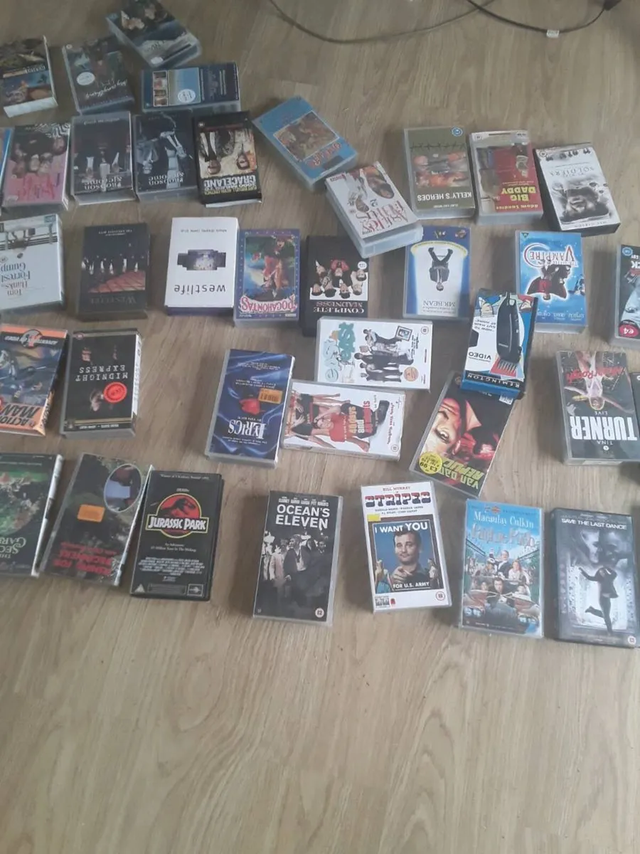 Vhs video loads of  1 euro each - Image 1