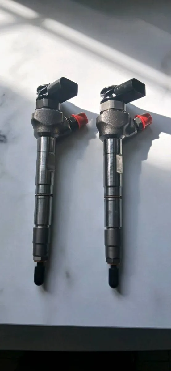 Vw golf 2ltr injectors 22reg - Image 1