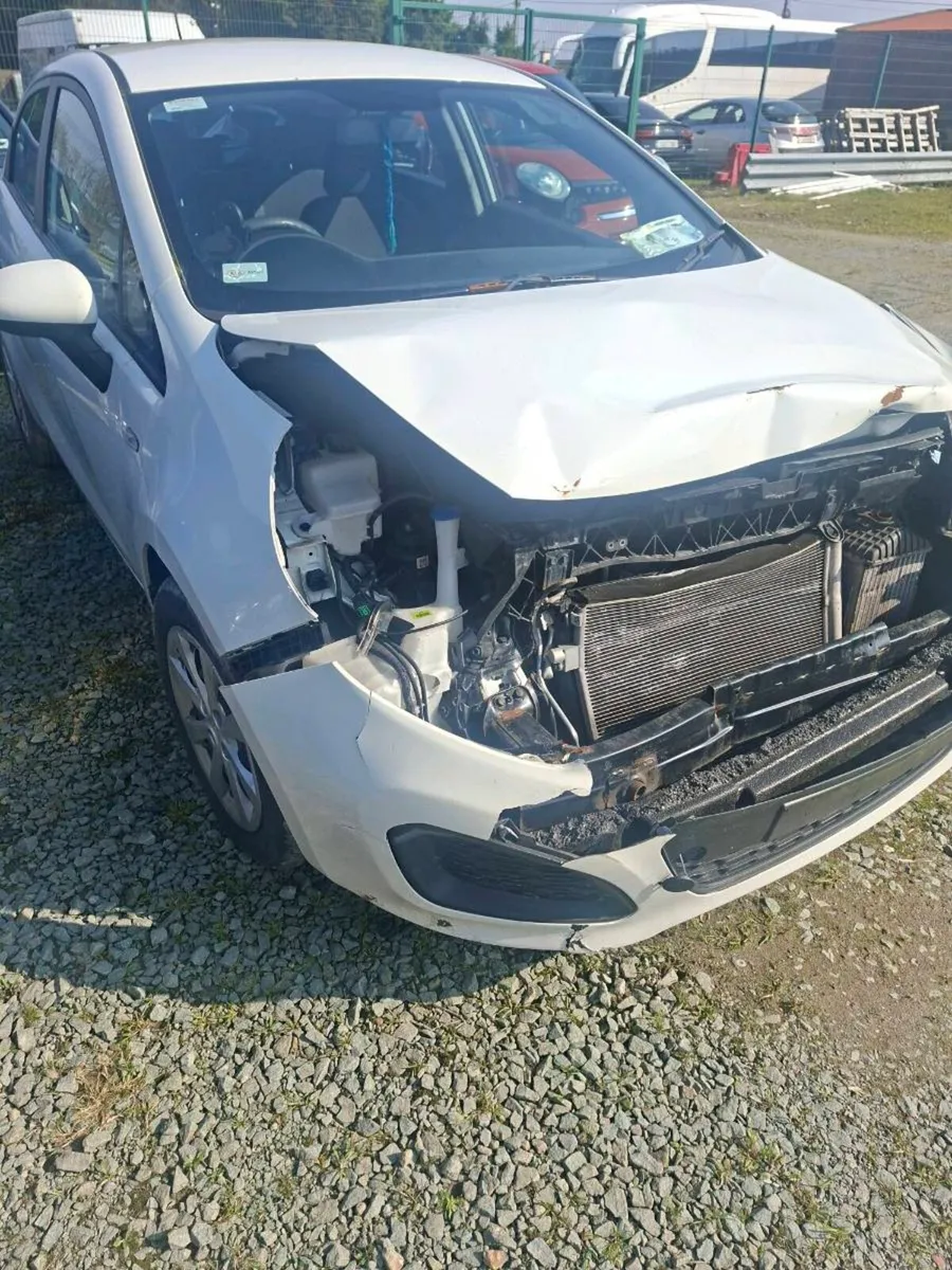 132 kia rio dsl - Image 4