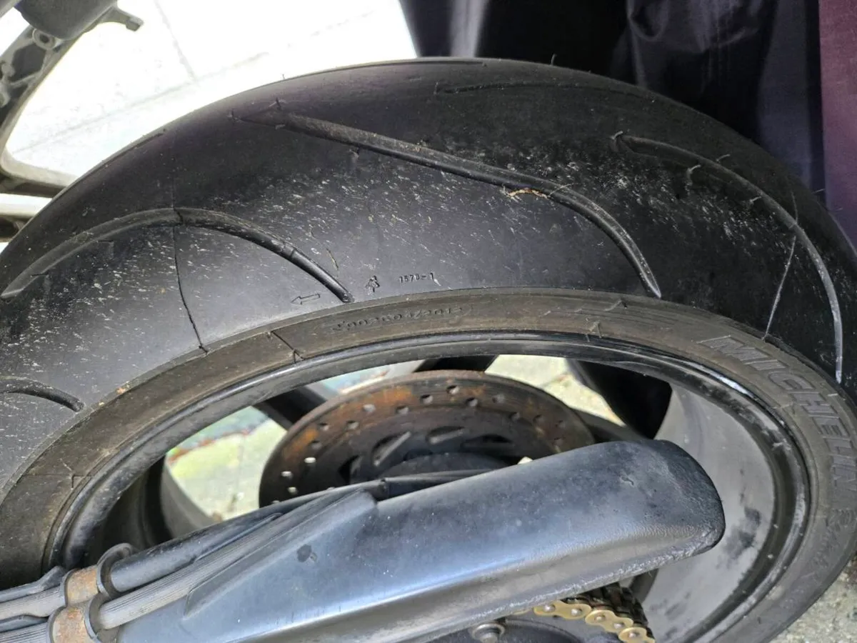 VFR 800 Vtec - Image 3