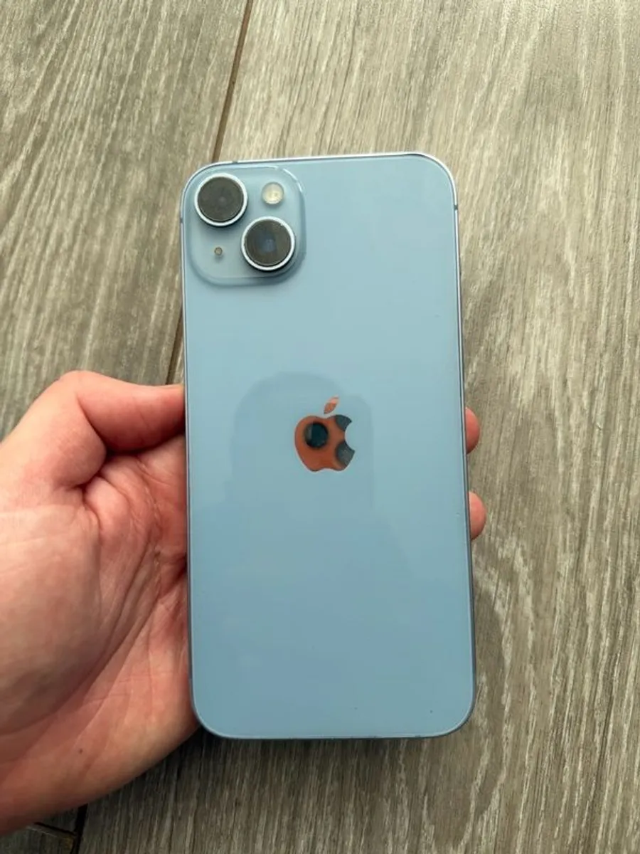 iPhone 14 Plus - Image 3