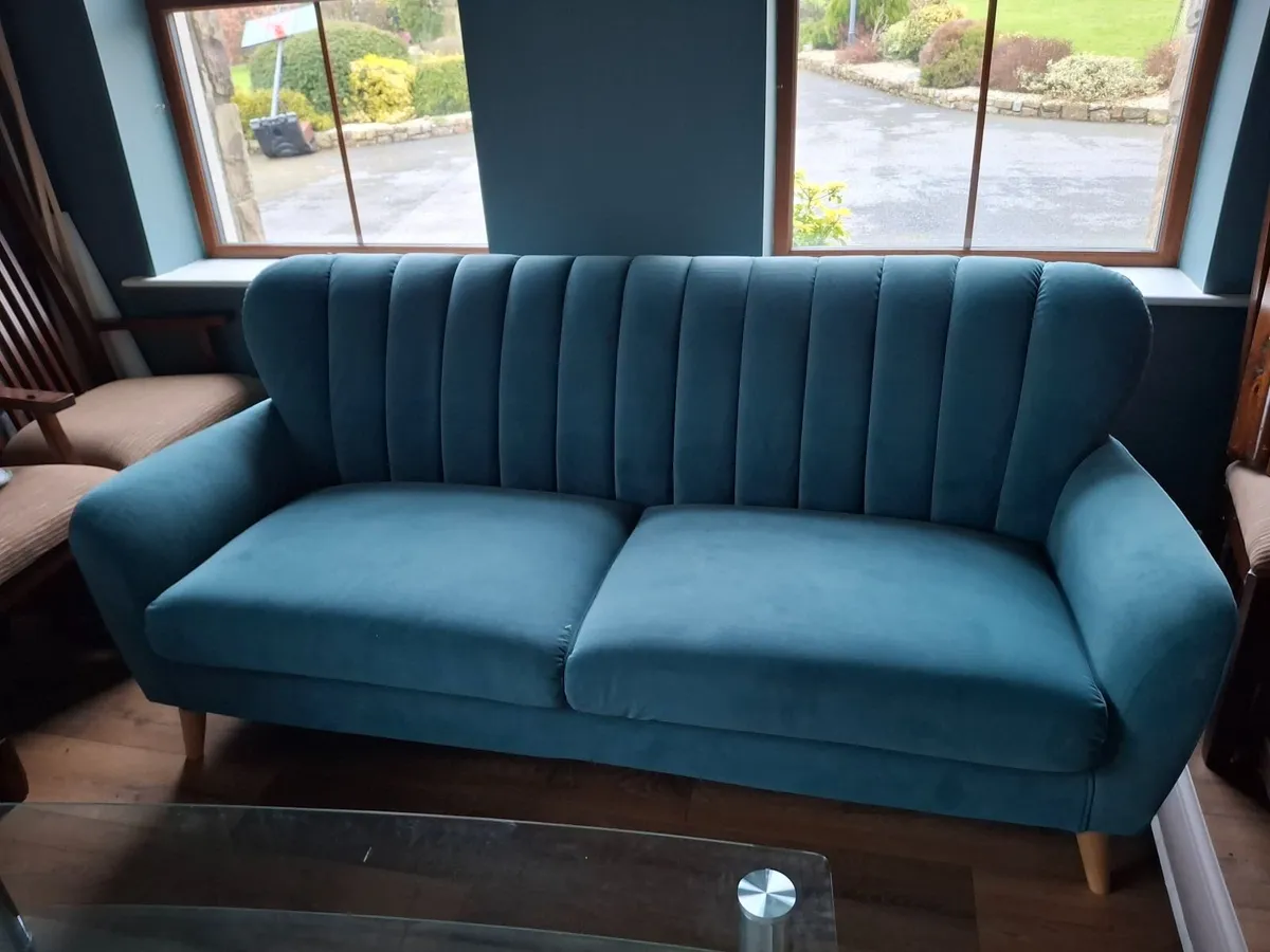 Couch and TV stand - Image 1