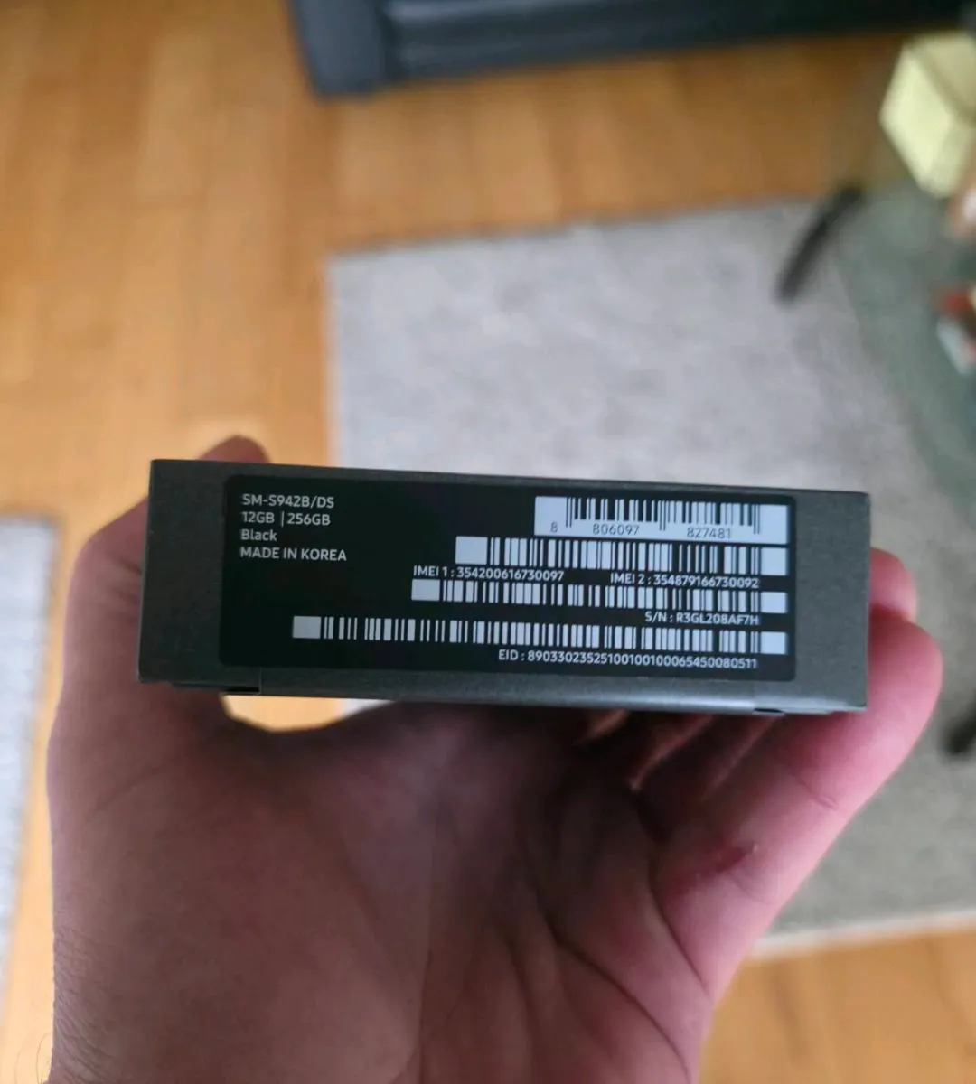 Samsung Galaxy S26 5G 256GB IRISH - Image 3