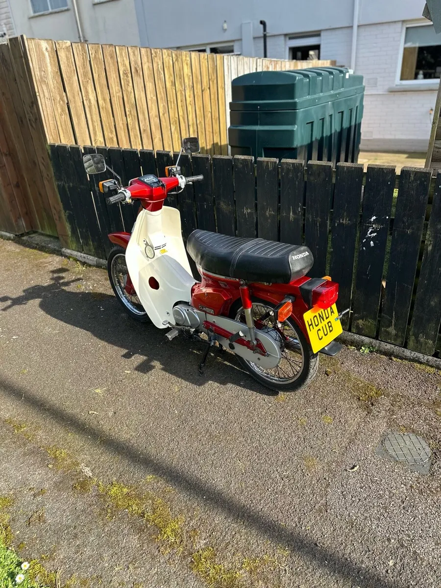 1992 Honda C90 Cub - Image 3