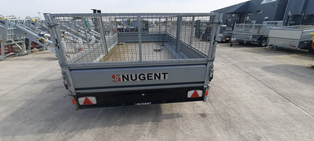 New Nugent Flatbed 12"2' x 6"7' Shop Soiled - Image 3