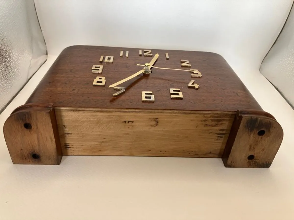 Mid century Mantle Clock - Image 2