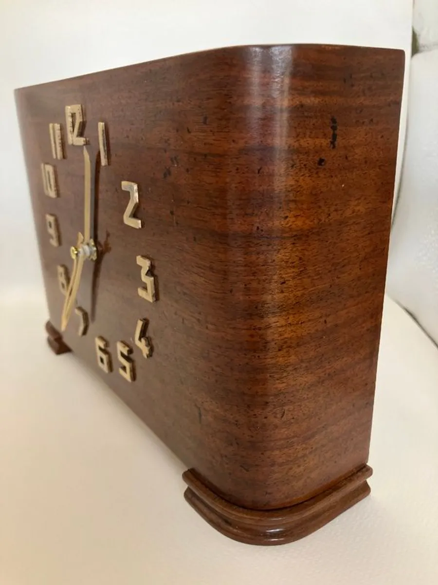 Mid century Mantle Clock - Image 4