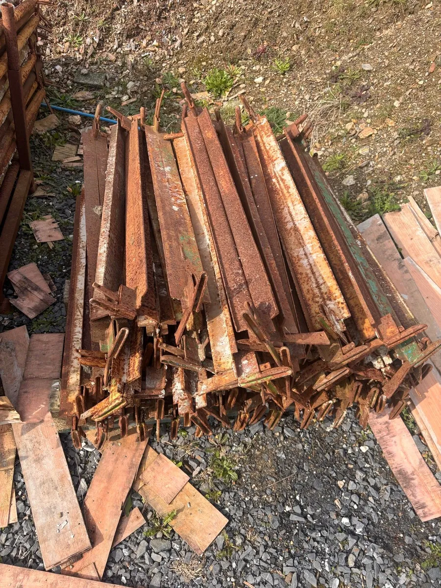 Scaffolding - Image 2