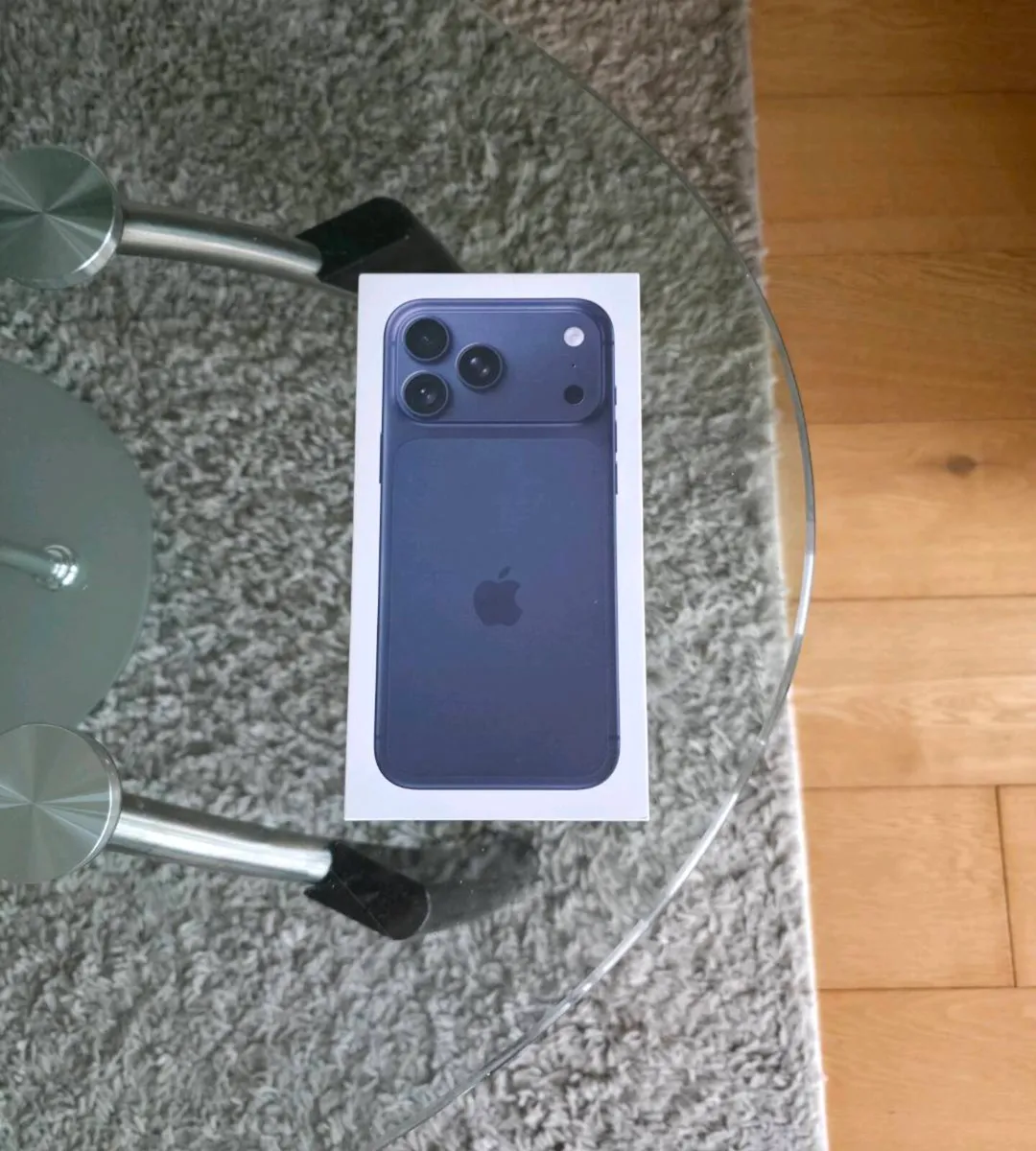 Apple Iphone 17 Pro Max 512GB IRISH - Image 1