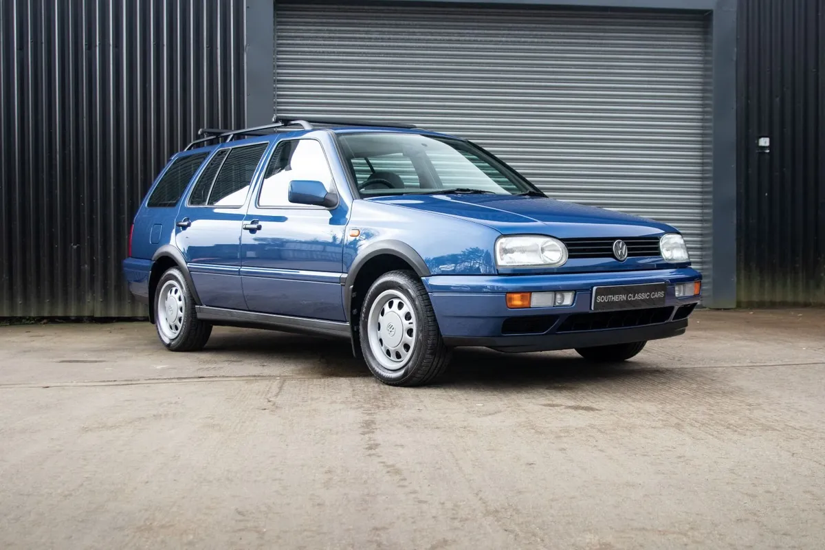1996 Volkswagen Golf Estate 2.0 GL 18k Miles! - Image 1