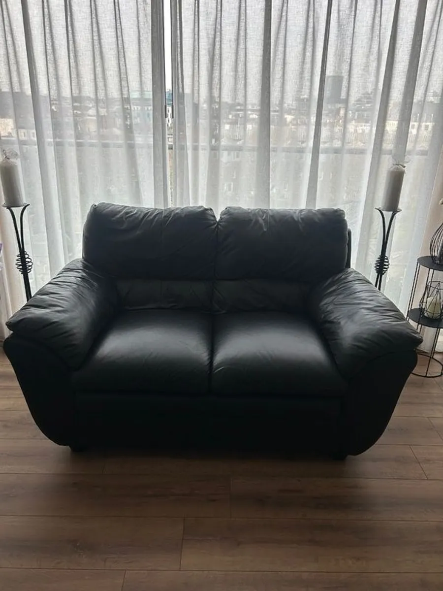 Leather 3 and 2 Seater Sofa - Image 4