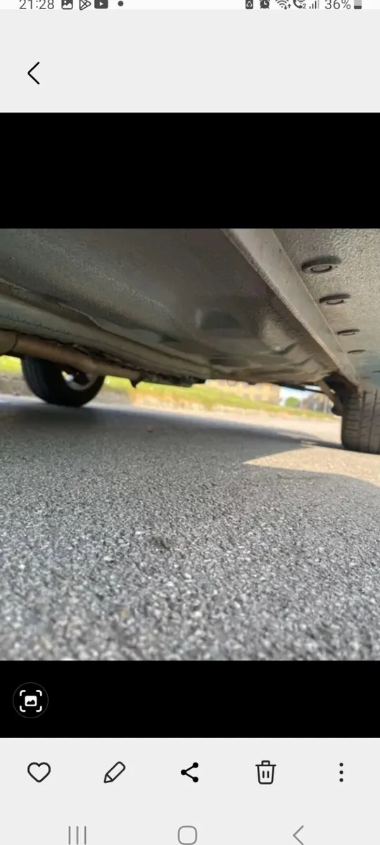 1997 Carina E - Image 4