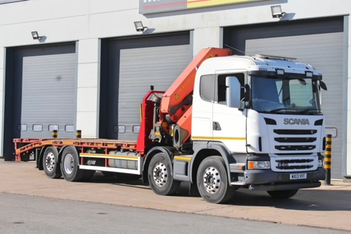 2013 SCANIA G400 8X2 BEAVERTAIL & PK40002-EH CRANE - Image 1