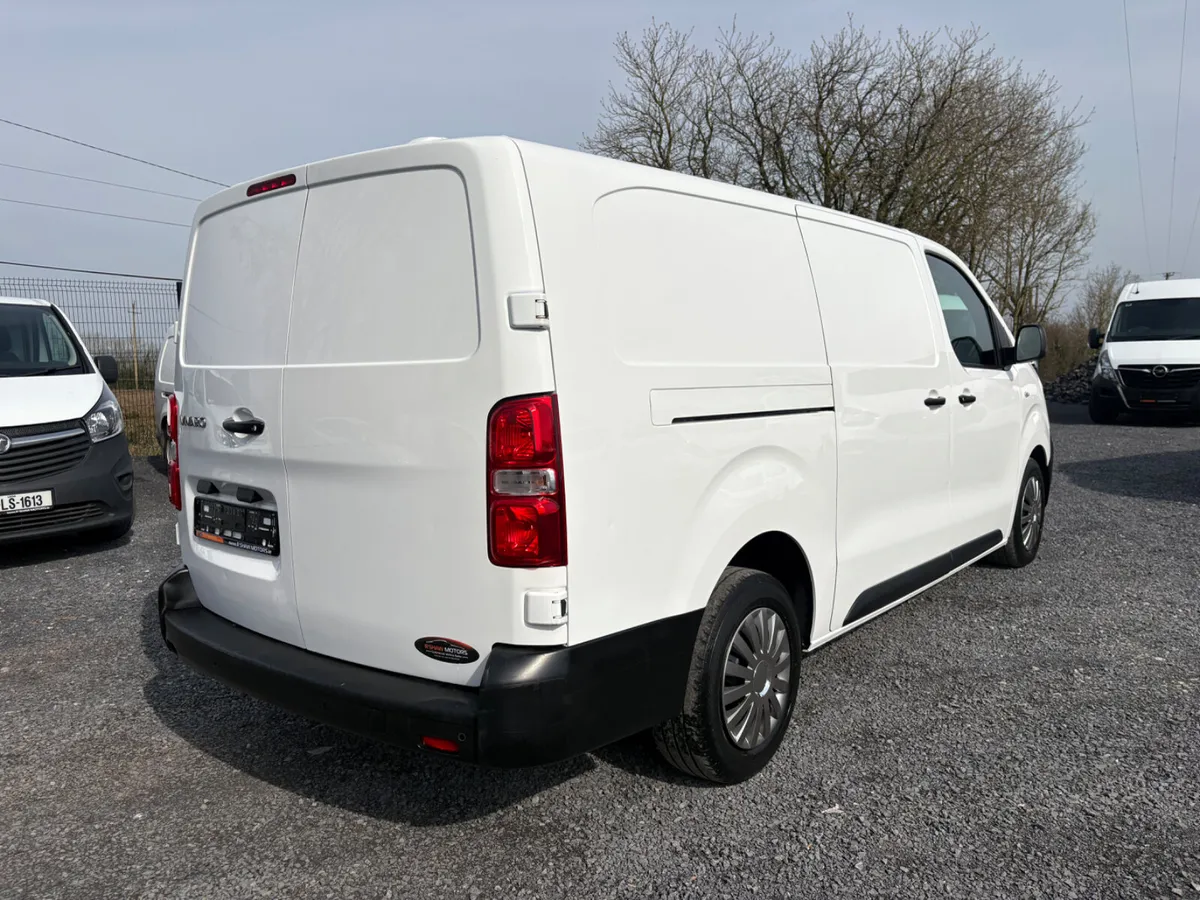 Vauxhall Vivaro - Image 4
