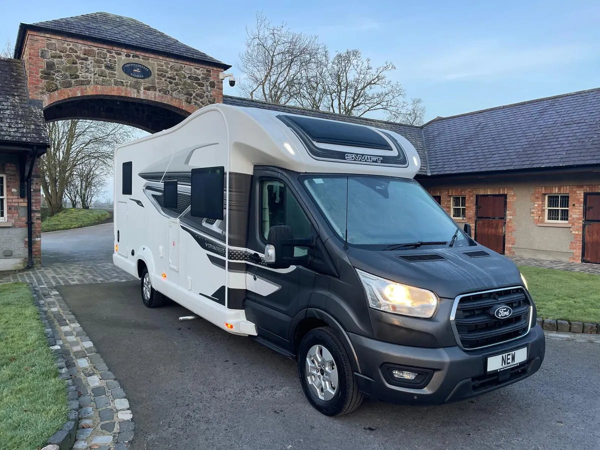 Swift Voyager 594 - Automatic - Image 1