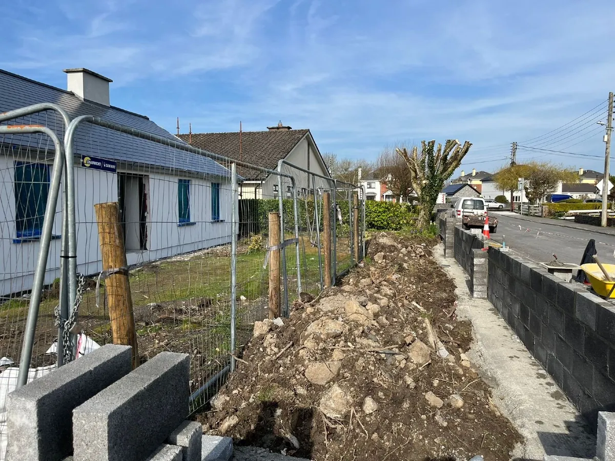 Temporary site fencing - Image 2