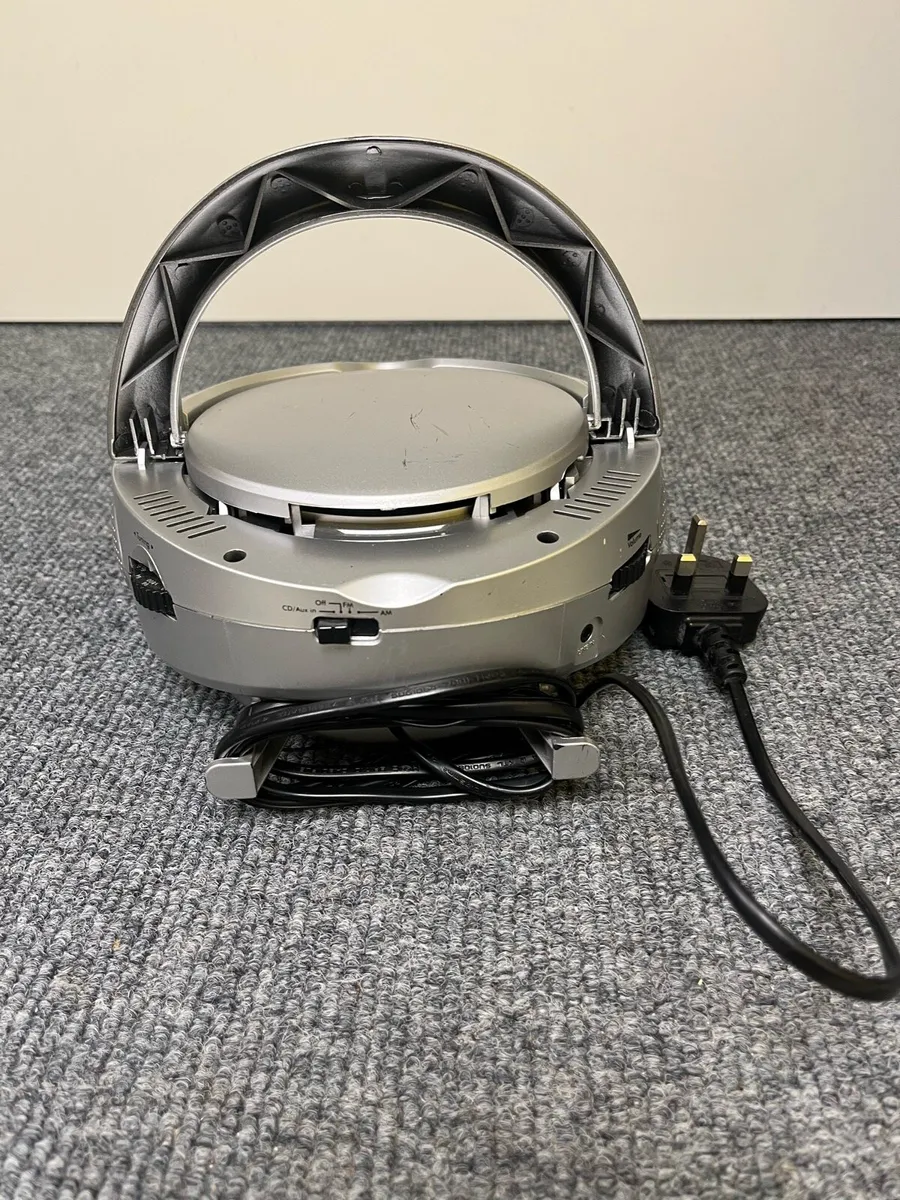 Bush CD Stereo - Image 3