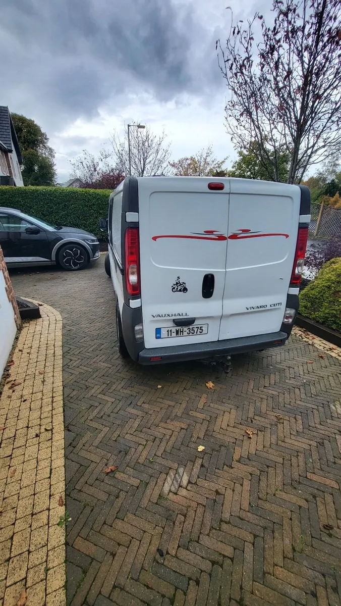 Opel Vivaro Campervan - Image 4