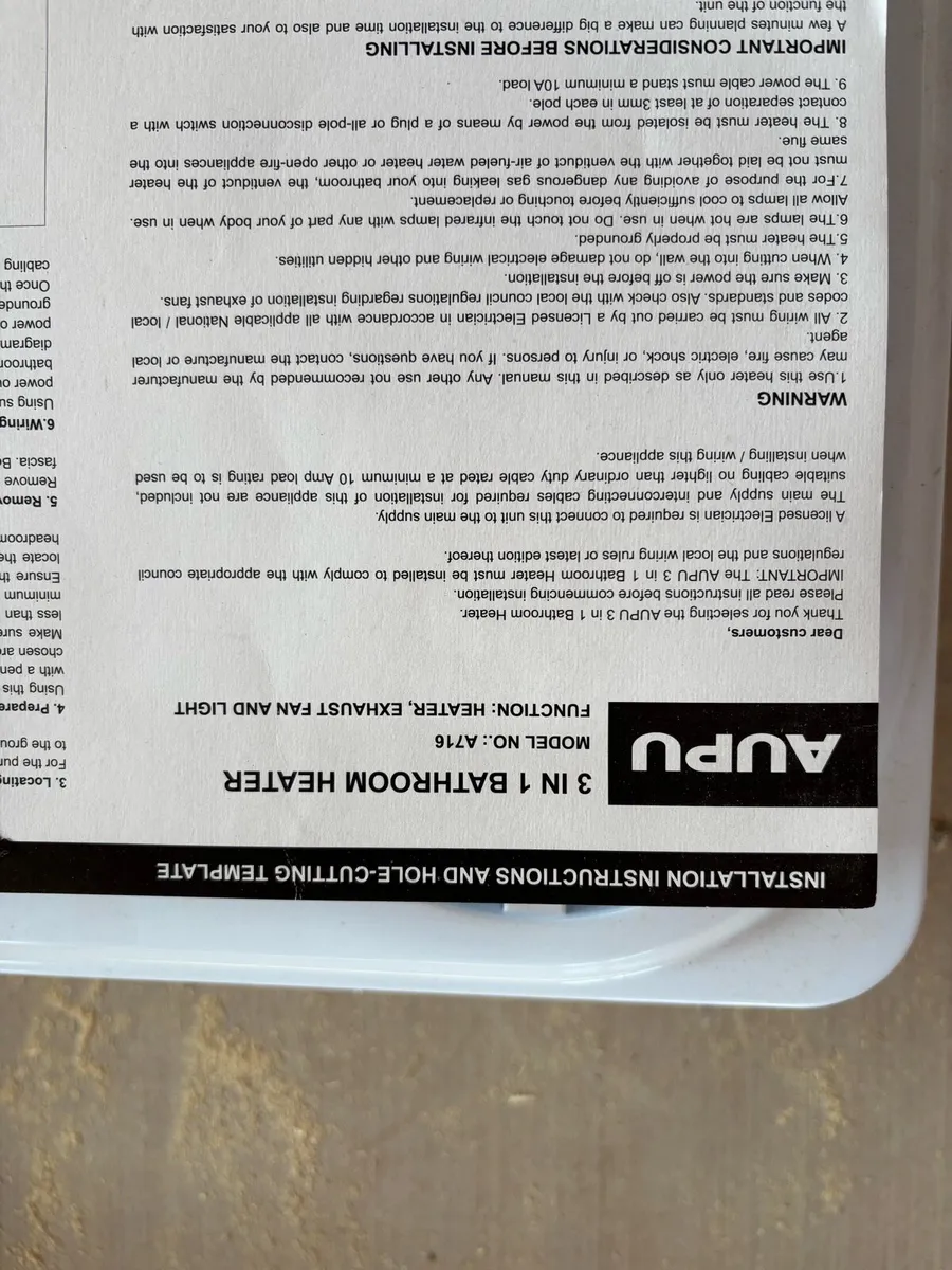 Bathroom lights and heating unit - Image 4