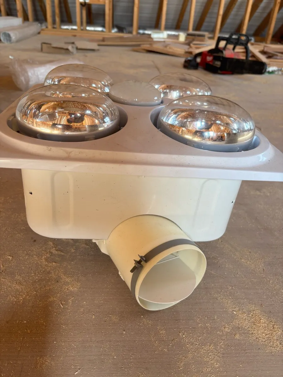 Bathroom lights and heating unit - Image 2