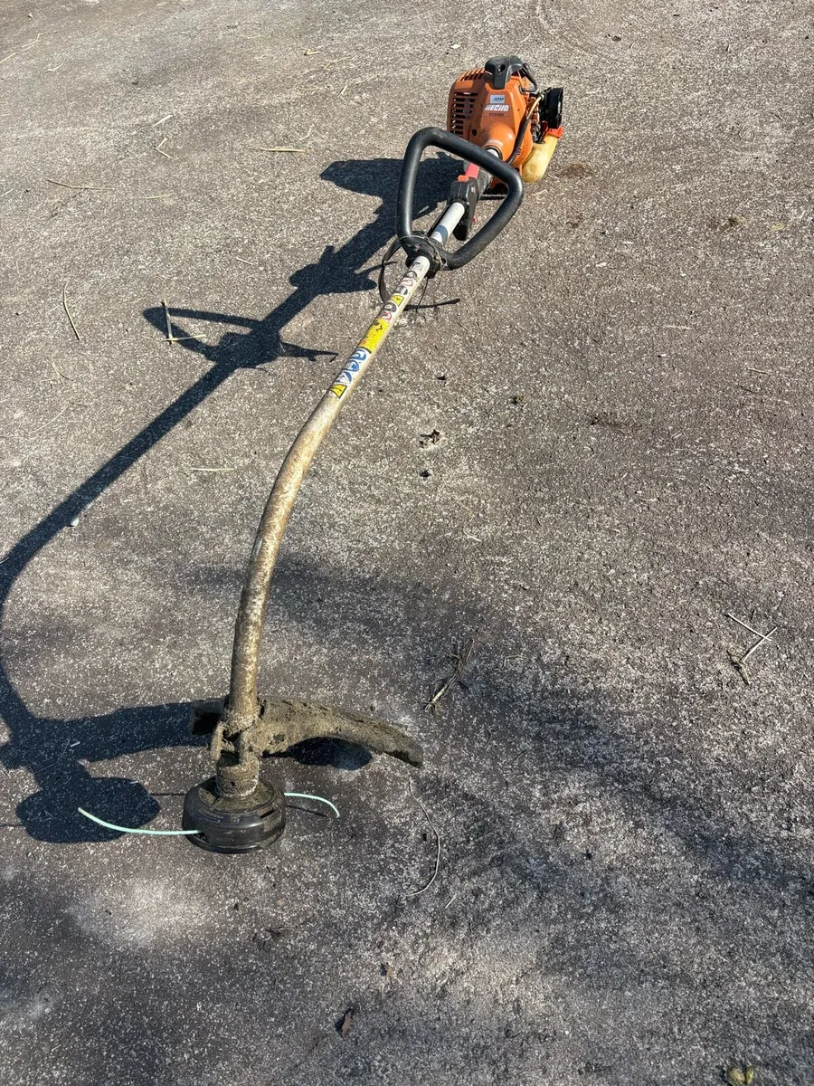 Echo strimmer - Image 1