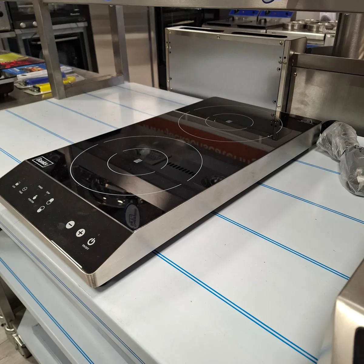 Banks Induction Hob 2 Ring Tabletop - Image 3