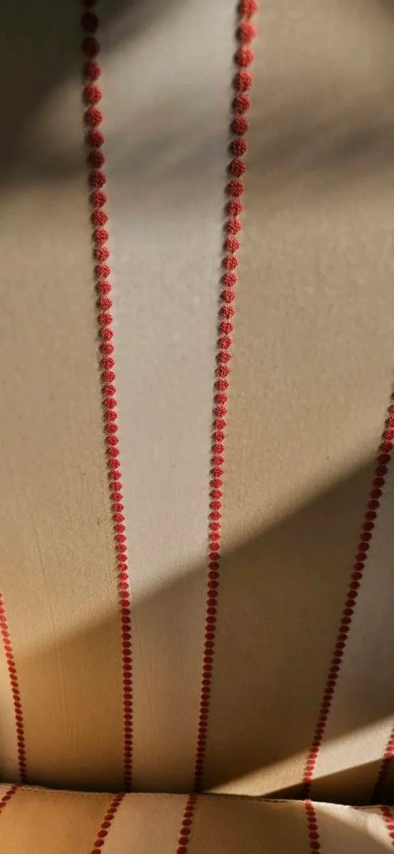 FREE Double headboard & armchair - Image 2