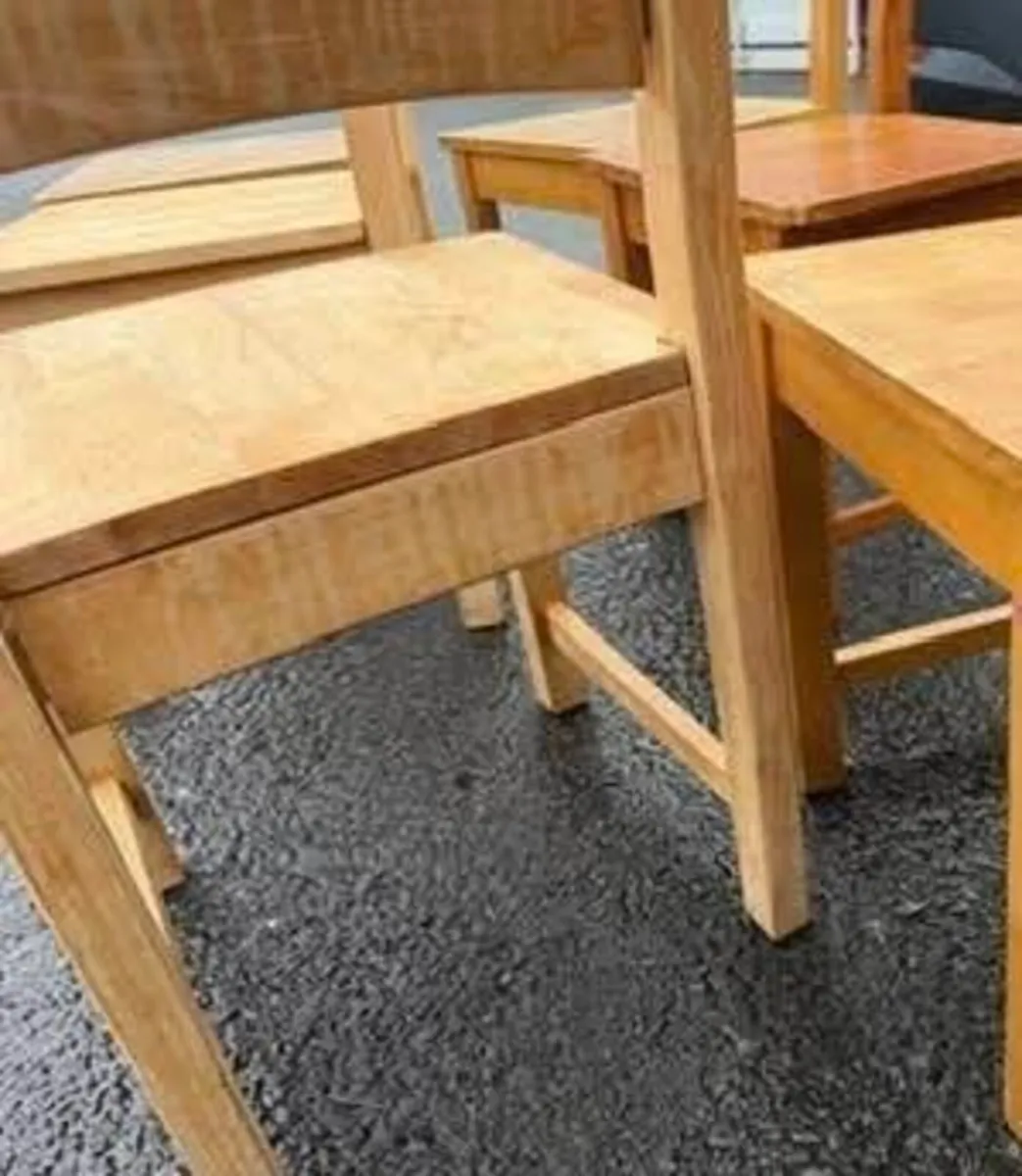 6 dining chairs - Image 4