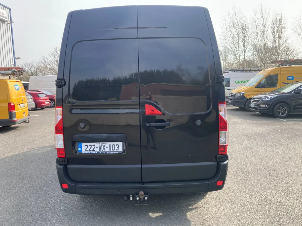 Renault Master 2022 FWD 3T5 LWB - Image 4