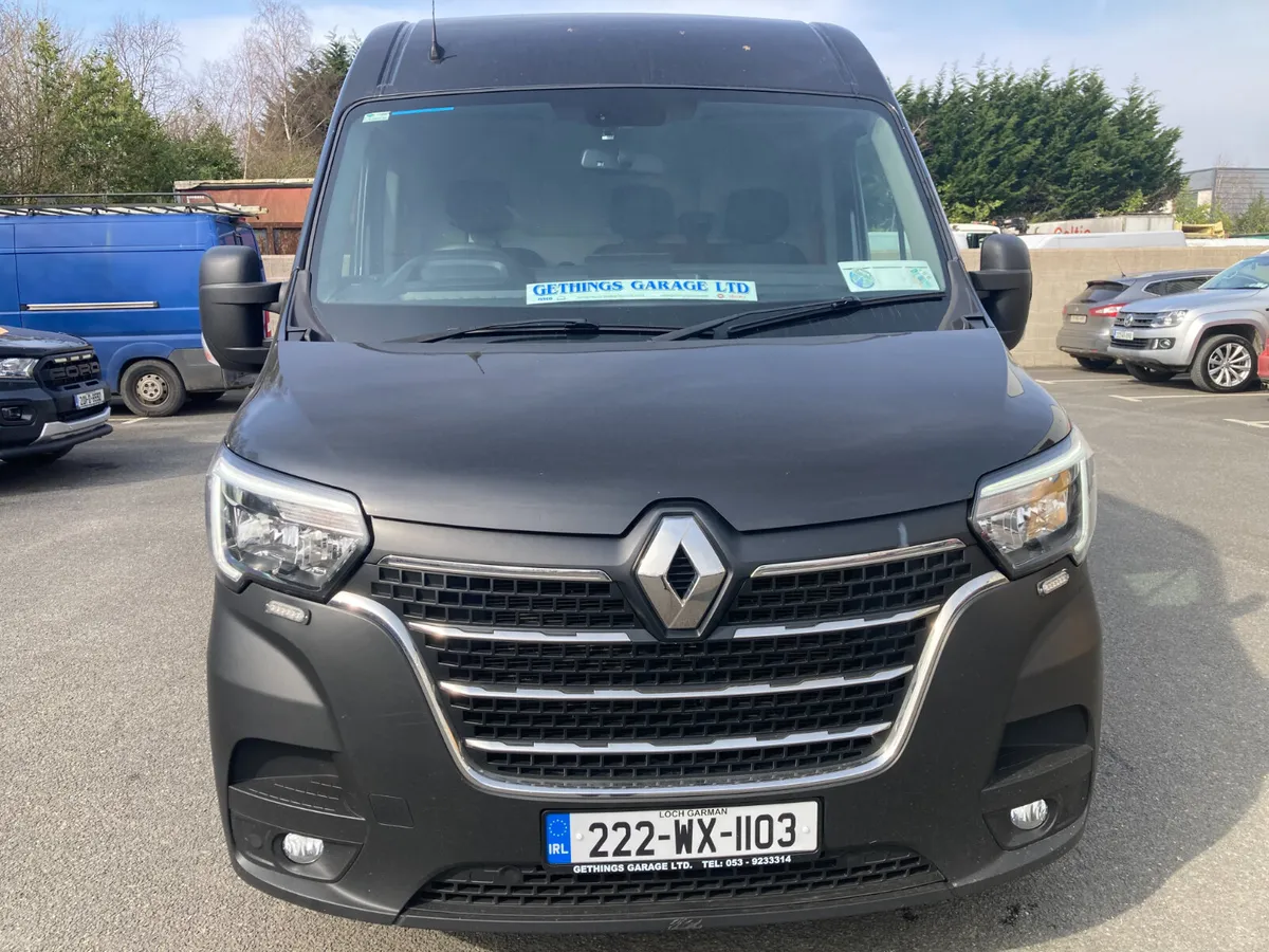 Renault Master 2022 FWD 3T5 LWB - Image 2