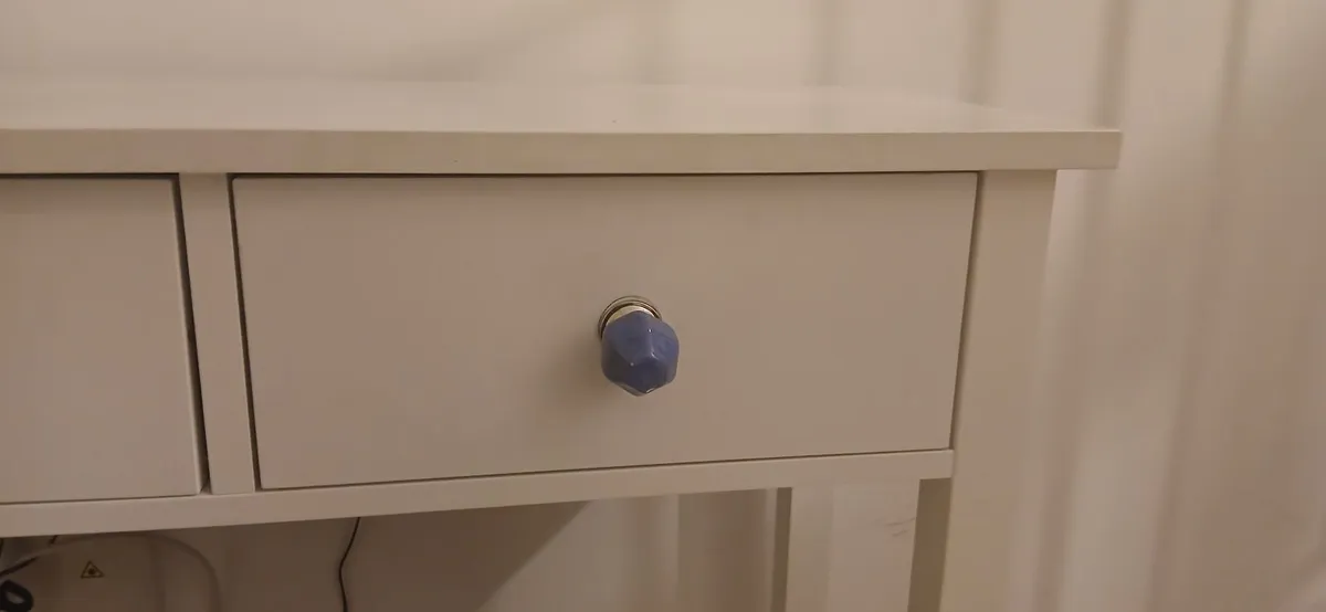 White Console Table - Image 2