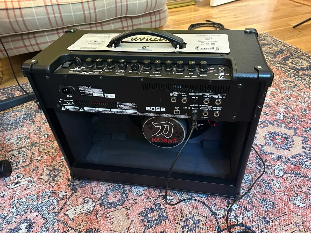 Boss Katana MK2 100 Amp with Foot Switch - Image 3
