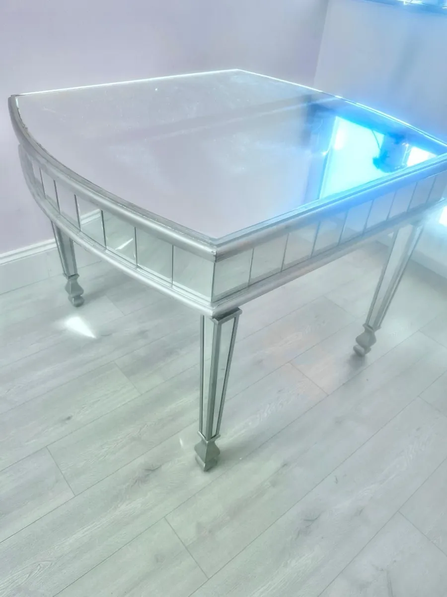 Excellent Condition Large Mirrored Dining Table - Image 1