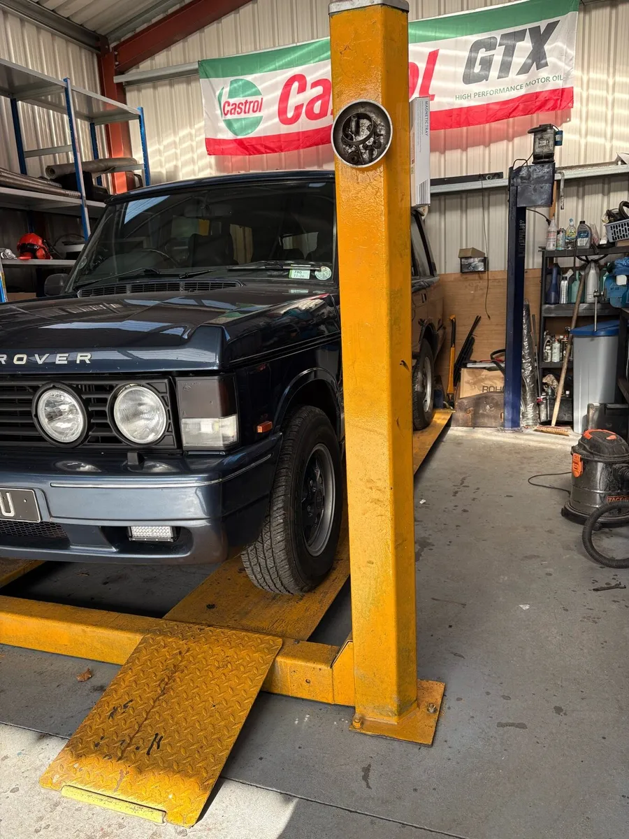 4 post lift Single phase - Image 1