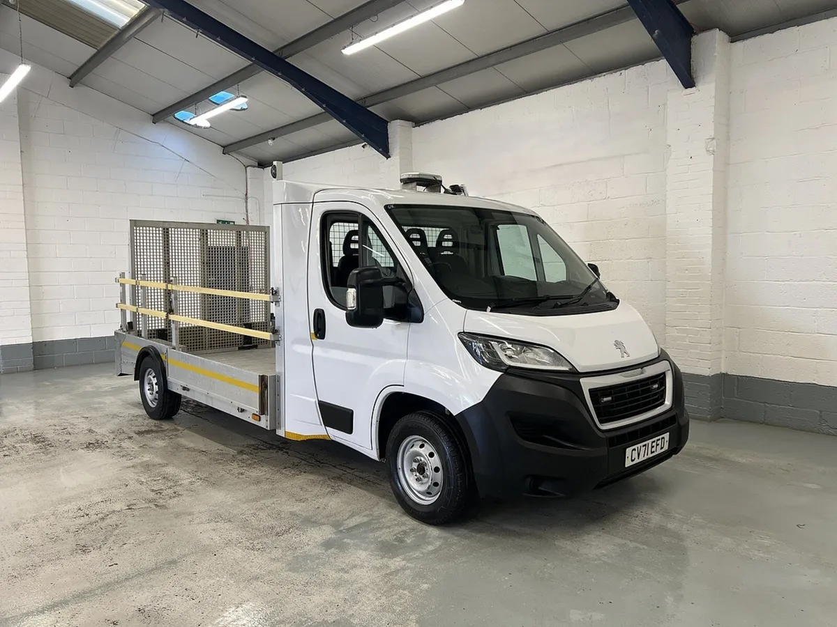2021 Peugeot Boxer Dropside Van - Image 4