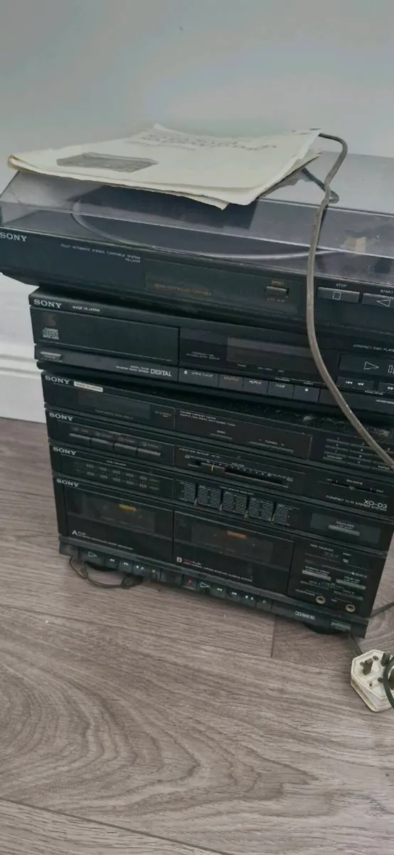 Sony music system and turnravle6 - Image 1