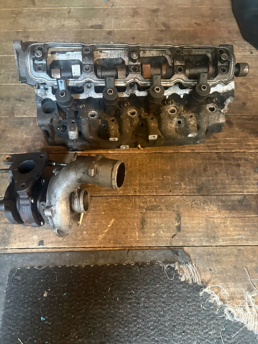 2004 Vivaro Head,Camshaft and Turbo - Image 1