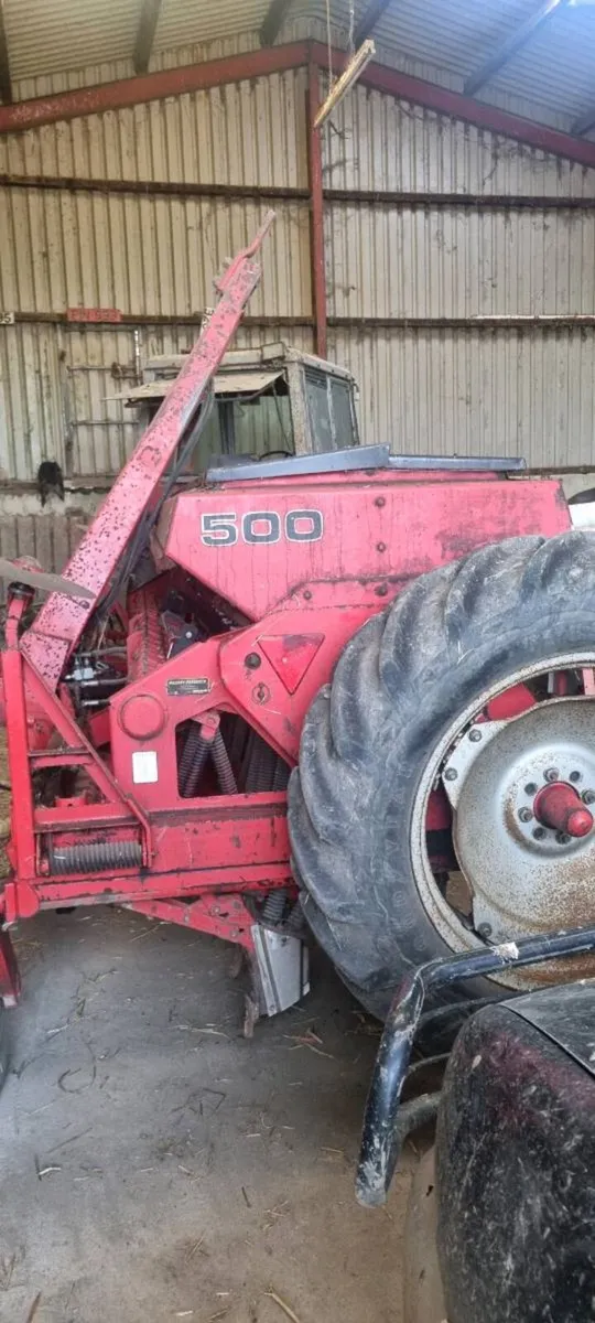 Massey ferguson corn drill - Image 1