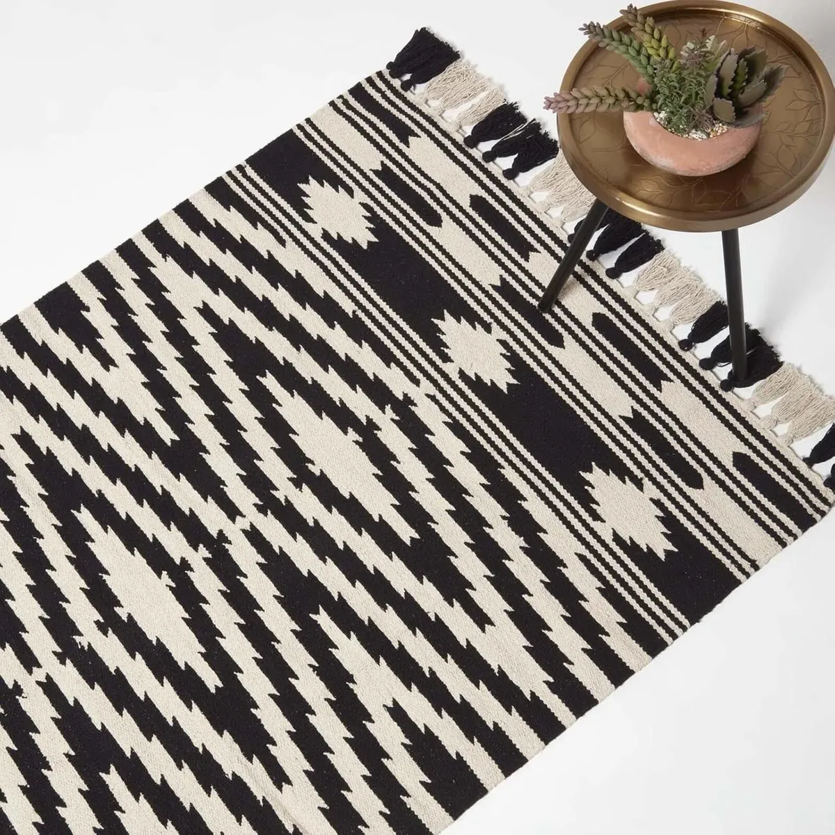 White Black Handwoven Kilim Rug 120 x 170 cm 100% - Image 1