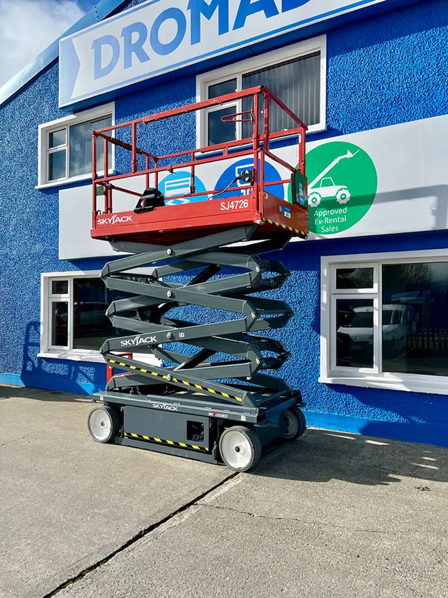 Skyjack SJ4726 Electric Scissor Lift - MEWP - Image 2