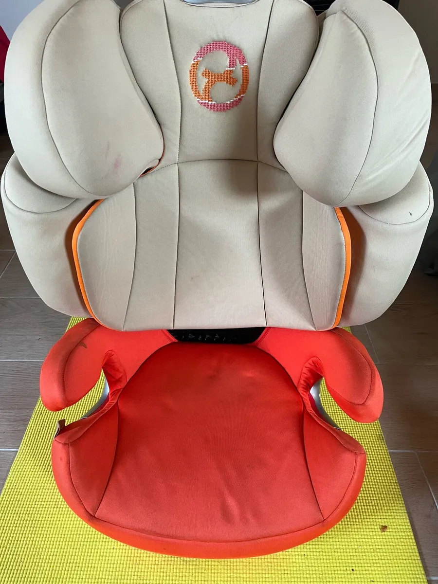 CYBEX CAR SEAT - Image 1
