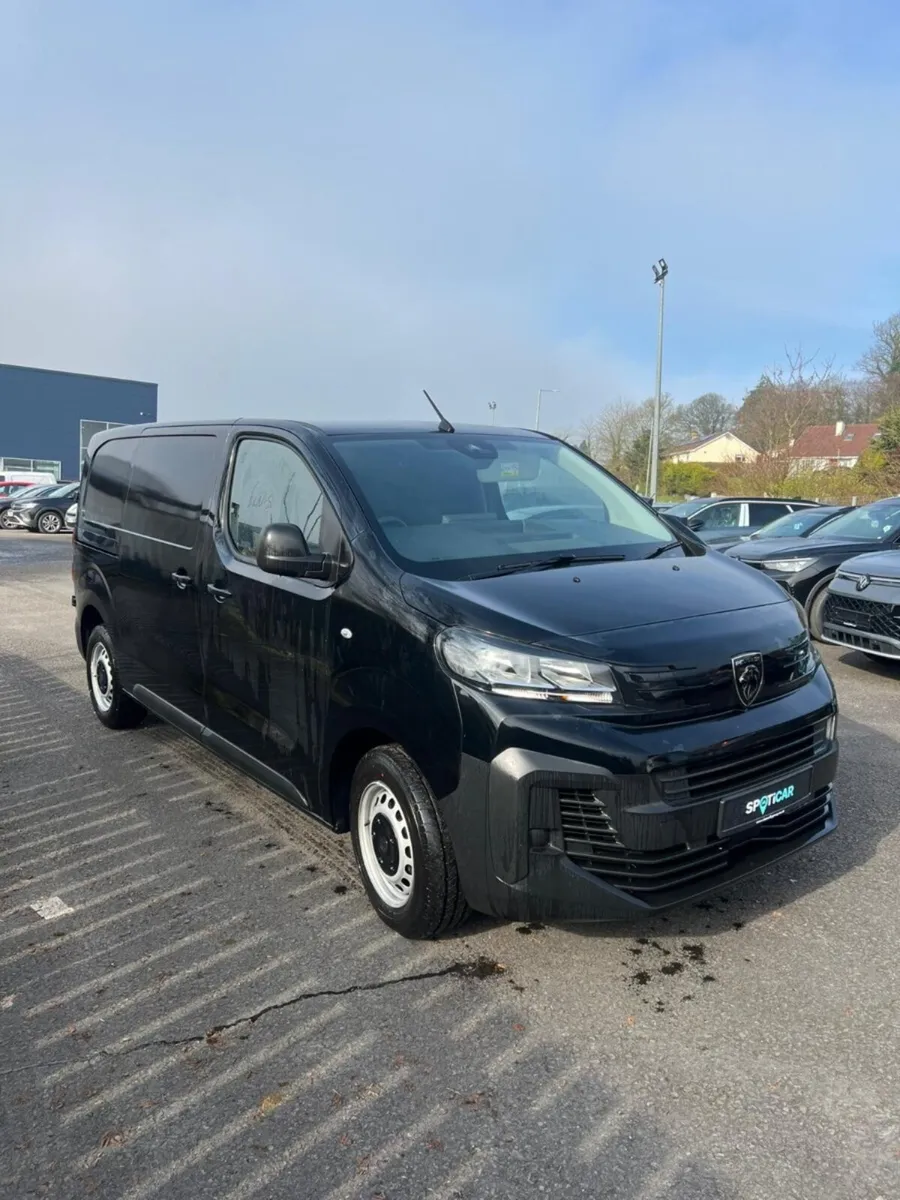 Peugeot Expert Compact Diesel Professional Plus - Image 2