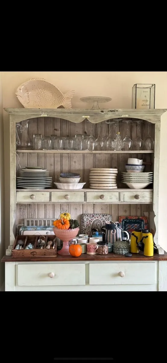 Kitchen Dresser. - Image 3
