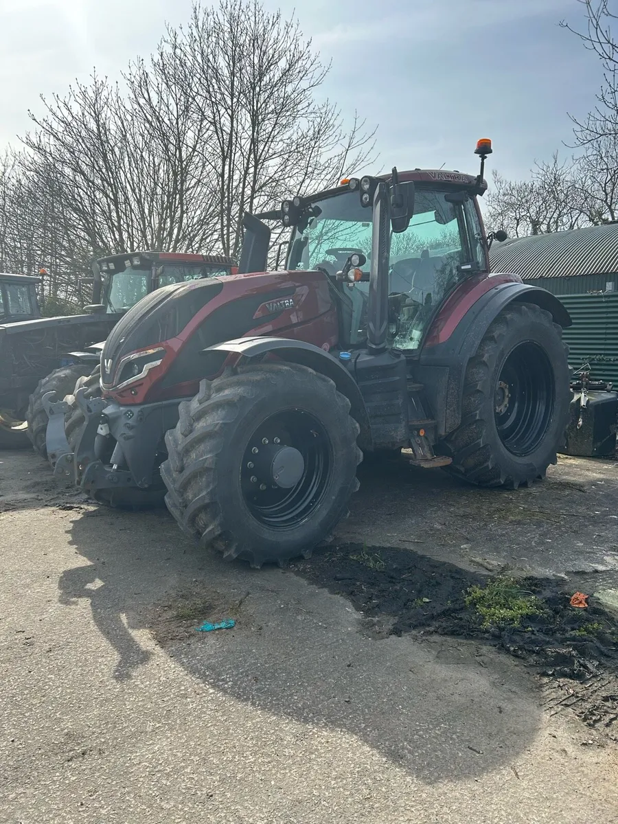 2022 valtra t235 active - Image 1