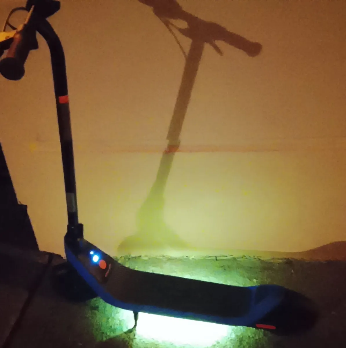 Electric scooter - Image 3