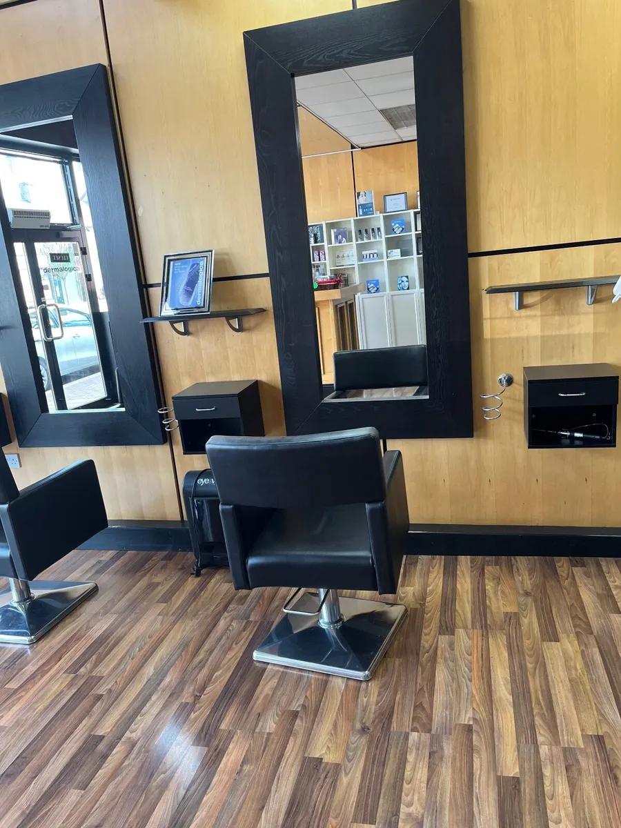 Hair salon equipment - Image 2