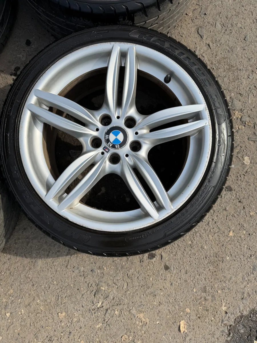 19inch BMW F10 alloy wheels and tyres - Image 2