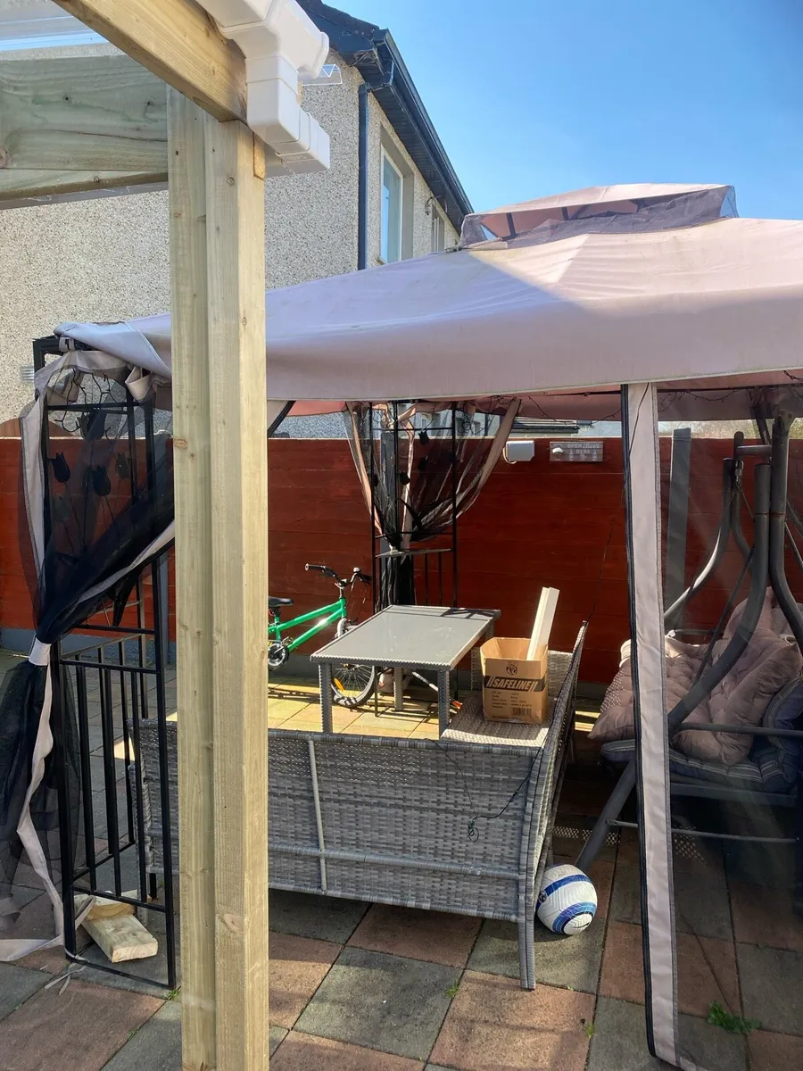 Garden Gazebo - Image 1