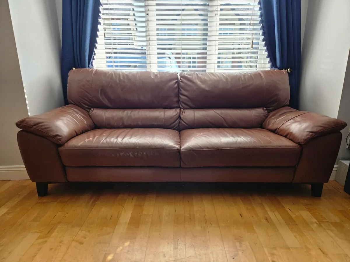 sofa - Image 2